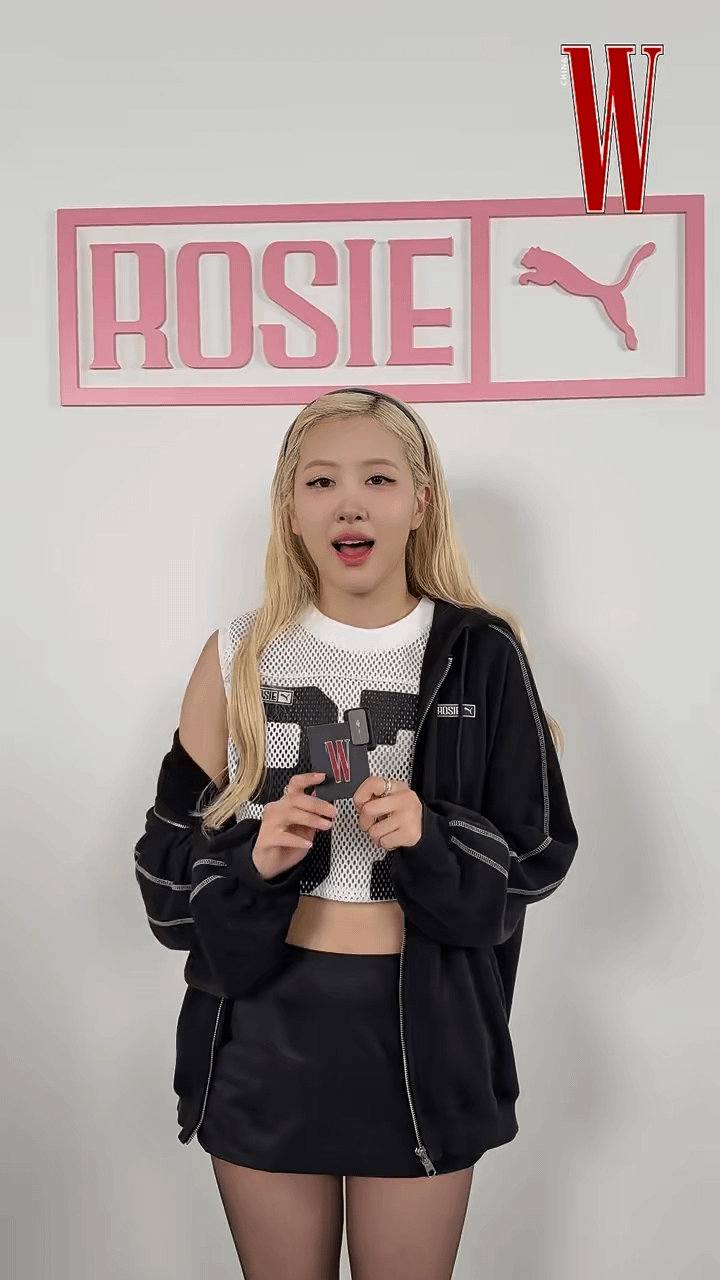 Rosie @ ROSÉ x PUMA Event in Shanghai