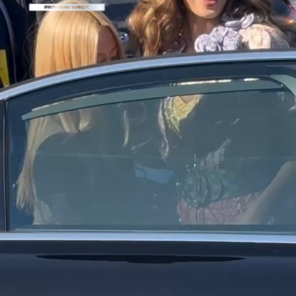 250930 Lisa @ LOUIS VUITTON Paris Fashion Week
