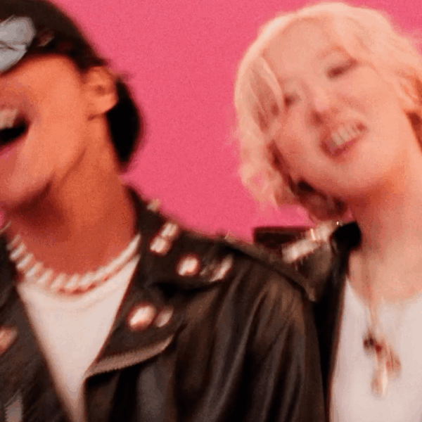 Rosé (vampirehollie) IG Story Update