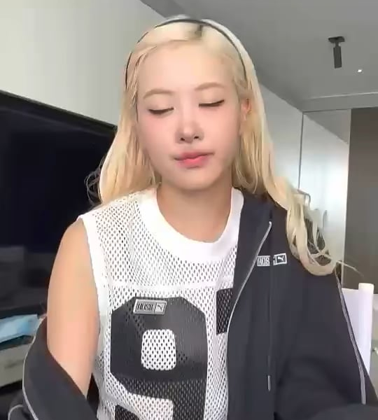 Rosie @ ROSÉ x PUMA Event in Shanghai