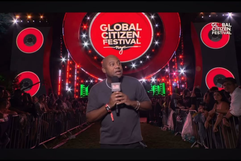 250927 ROSÉ - ‘APT.’ + ‘Linger’ + ‘two years’ + ‘toxic till the end + Wonderwall’ @ Global Citizen Festival NYC