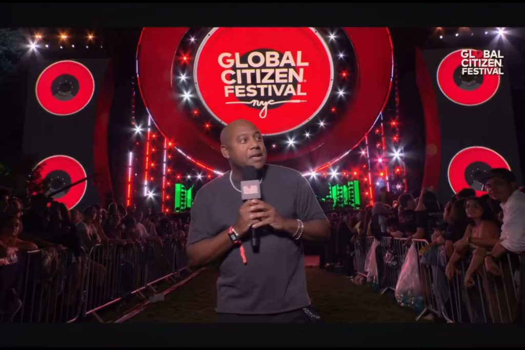 250927 ROSÉ - ‘APT.’ + ‘two years’ + ‘Linger’ (The Cranberries Cover)’ + ‘toxic till the end’ x ‘Wonderwall’ @ Global Citizen Festival 2025