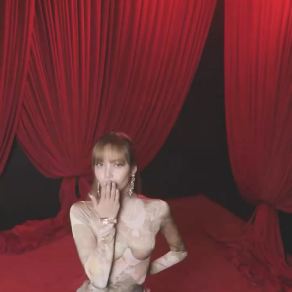 250919 netflixkr IG Reels Update w/ Lisa