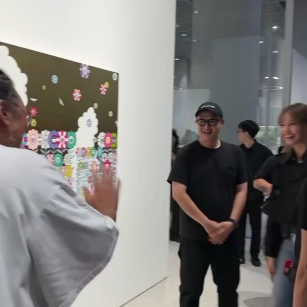 250902 Lisa @ Takashi Murakami: Seoul, Kawaii Summer Vacation Exhibition