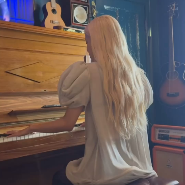 250925 ROSÉ IG Update