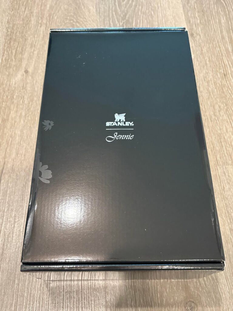 250920 - my Stanley x JENNIE cup arrived! (the details)