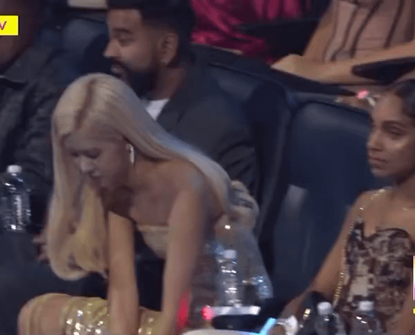 Rosé’s reaction to winning ‘Song of the Year’ @ 2025 MTV Video Music Awards