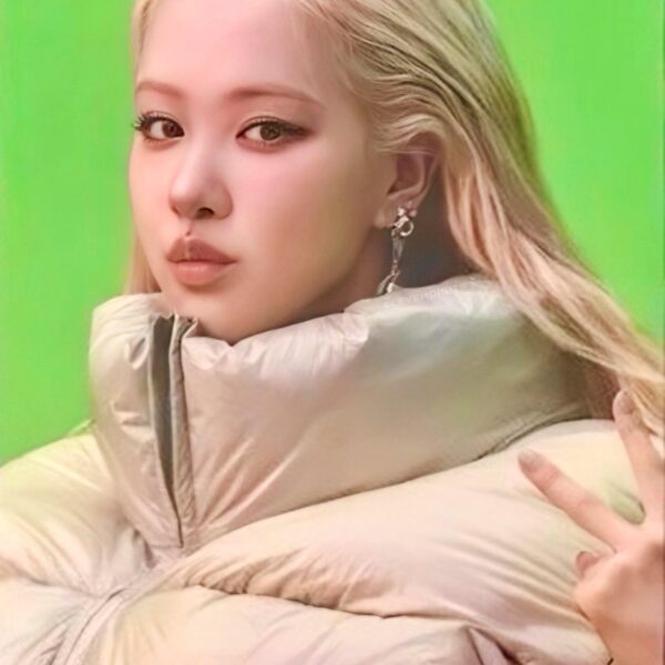 ROSÉ - BLACKPINK 9th Anniversary Photocard