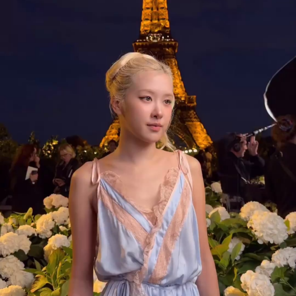 250929 ROSÉ @ SAINT LAURENT Paris Fashion Week