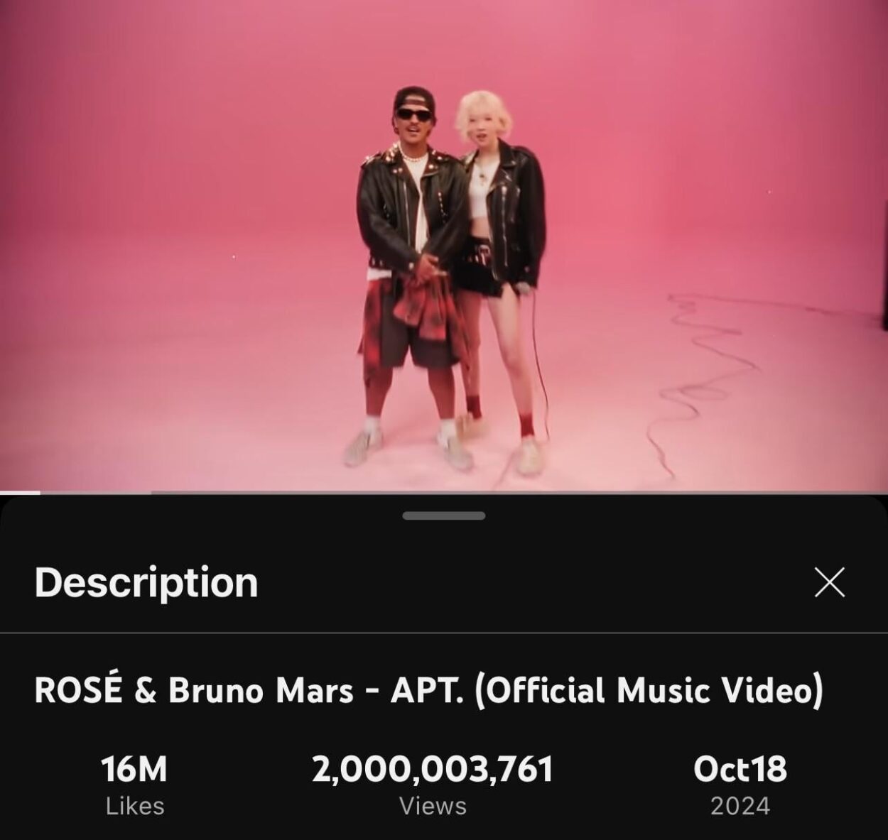 APT. by Rosé &amp; Bruno Mars reaches 2 billion views on YouTube