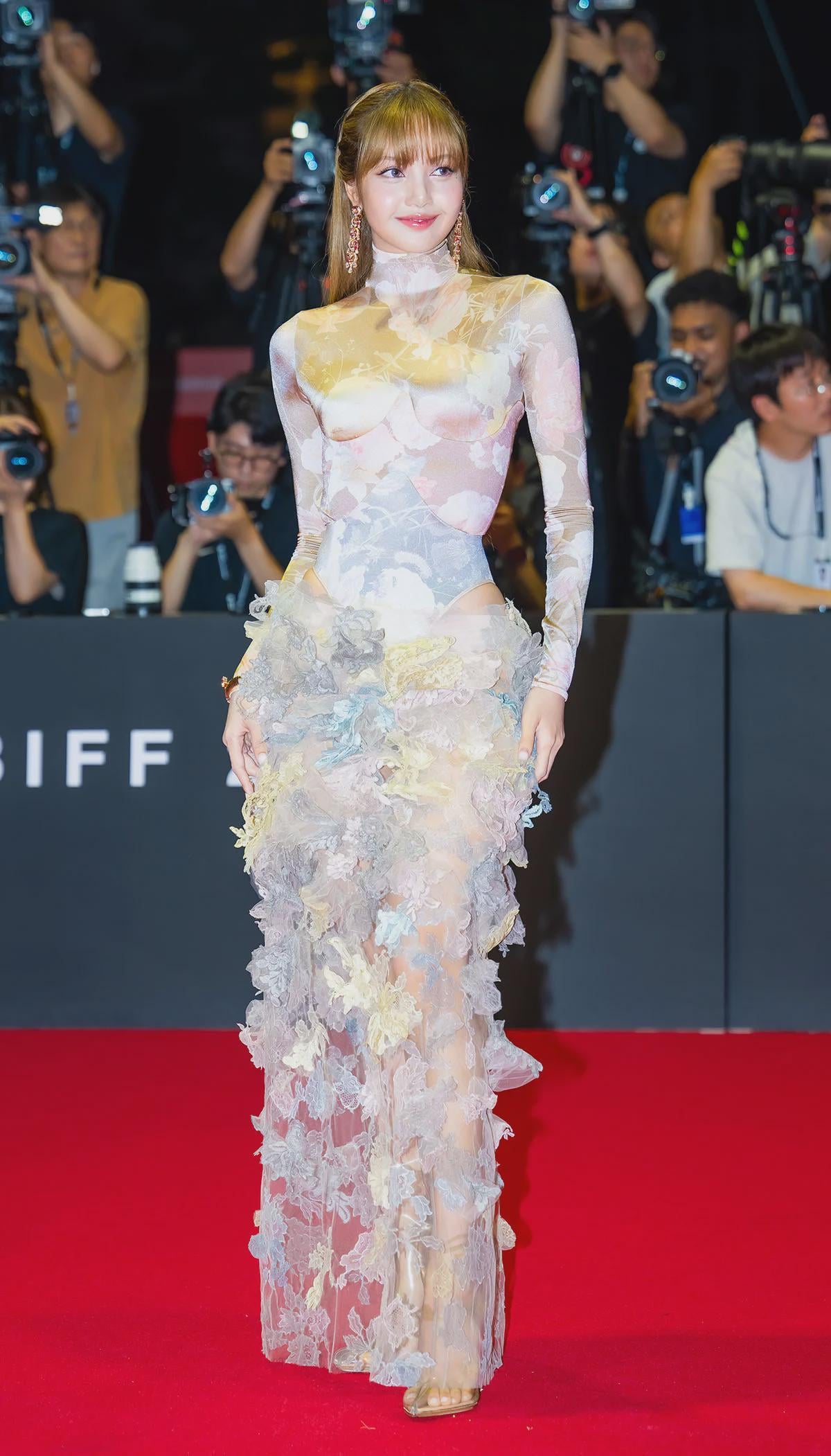 250918 Lisa at Busan Film Festival