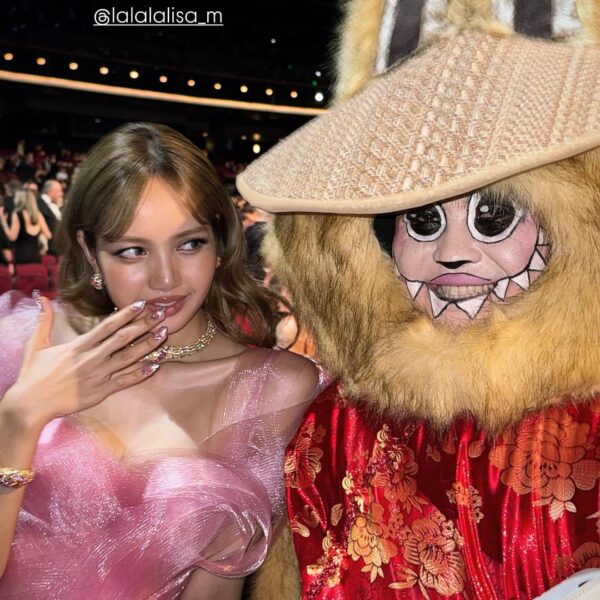 250914 thejoelladynasty IG Story Update w/ Lisa