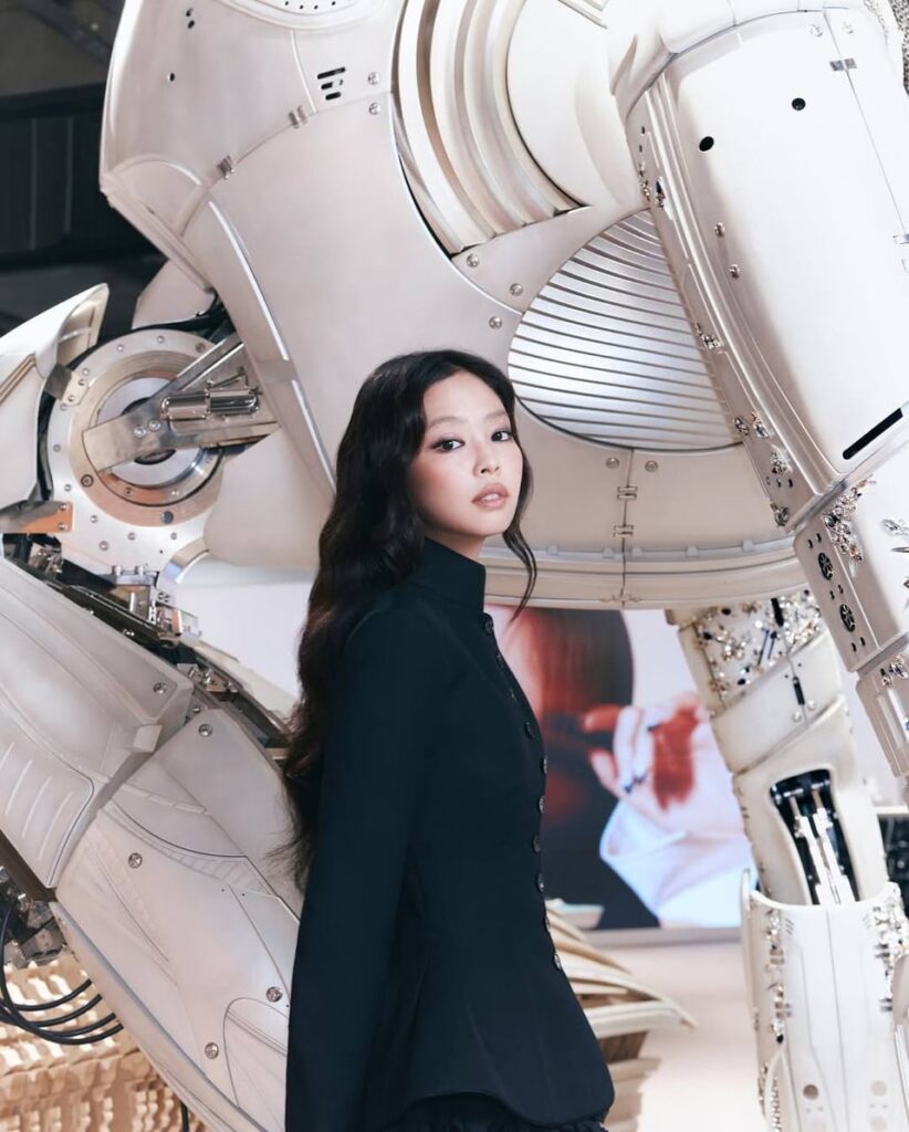 250923 Jennie for Tamburins