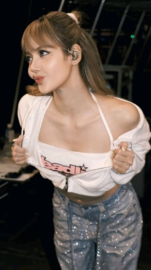 She's so hot