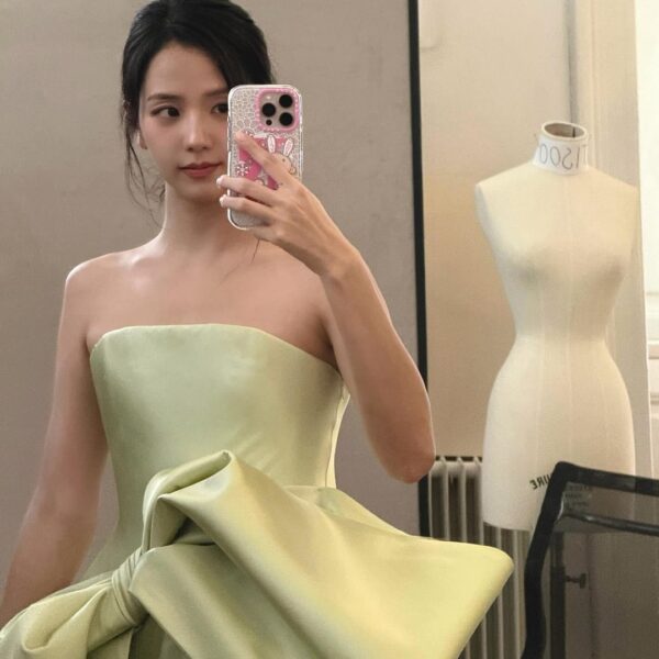 250929 Jisoo IG Update