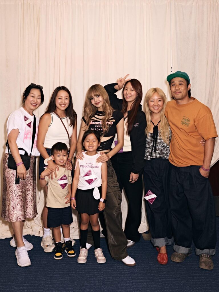 250923 dearsaturdays IG Update w/ Lisa