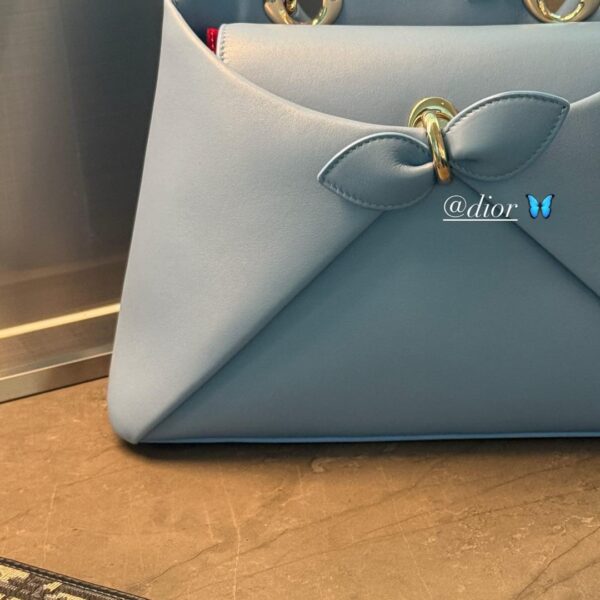 250925 Jisoo IG Story Update