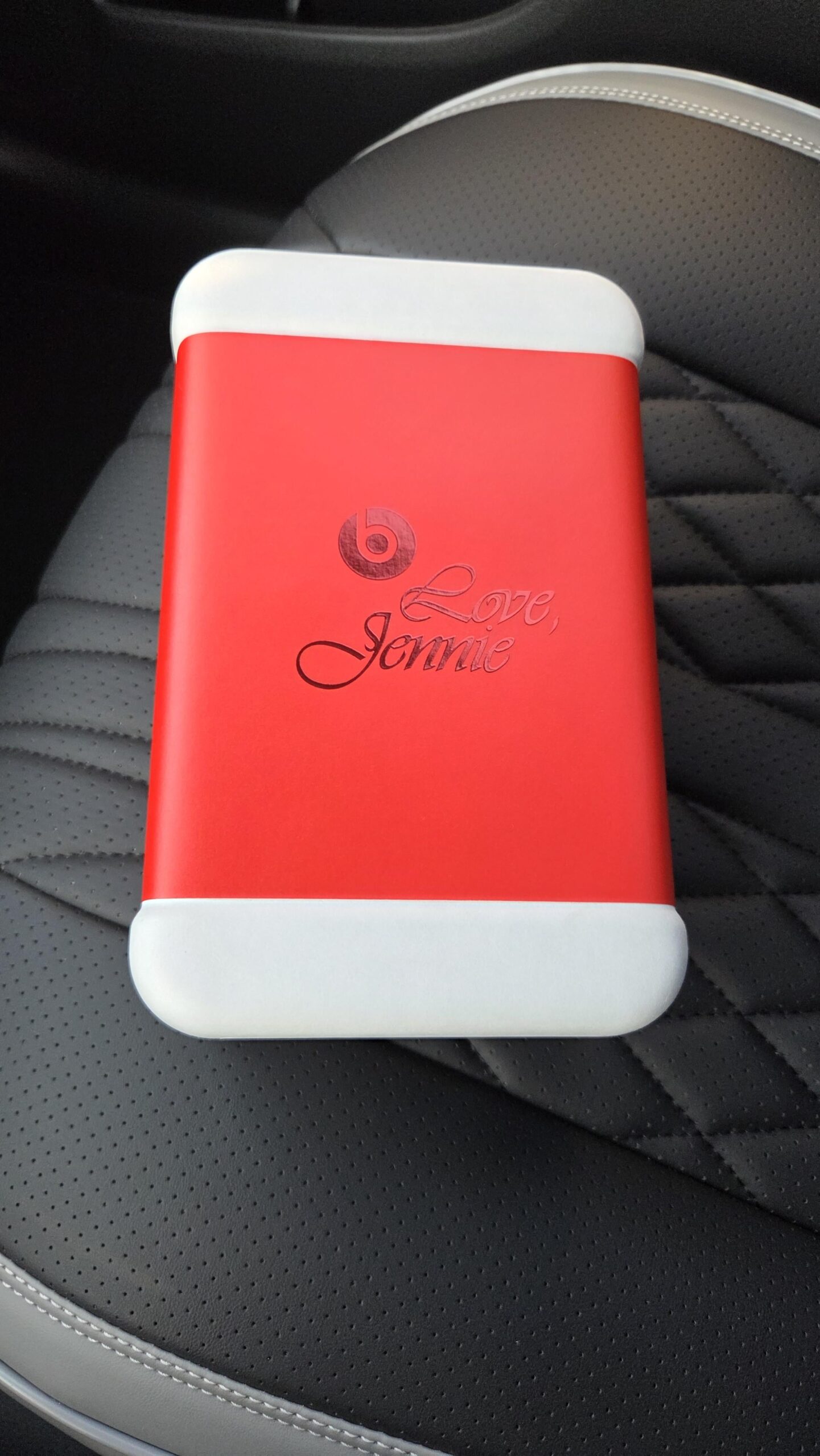 250910 Beats x Jennie