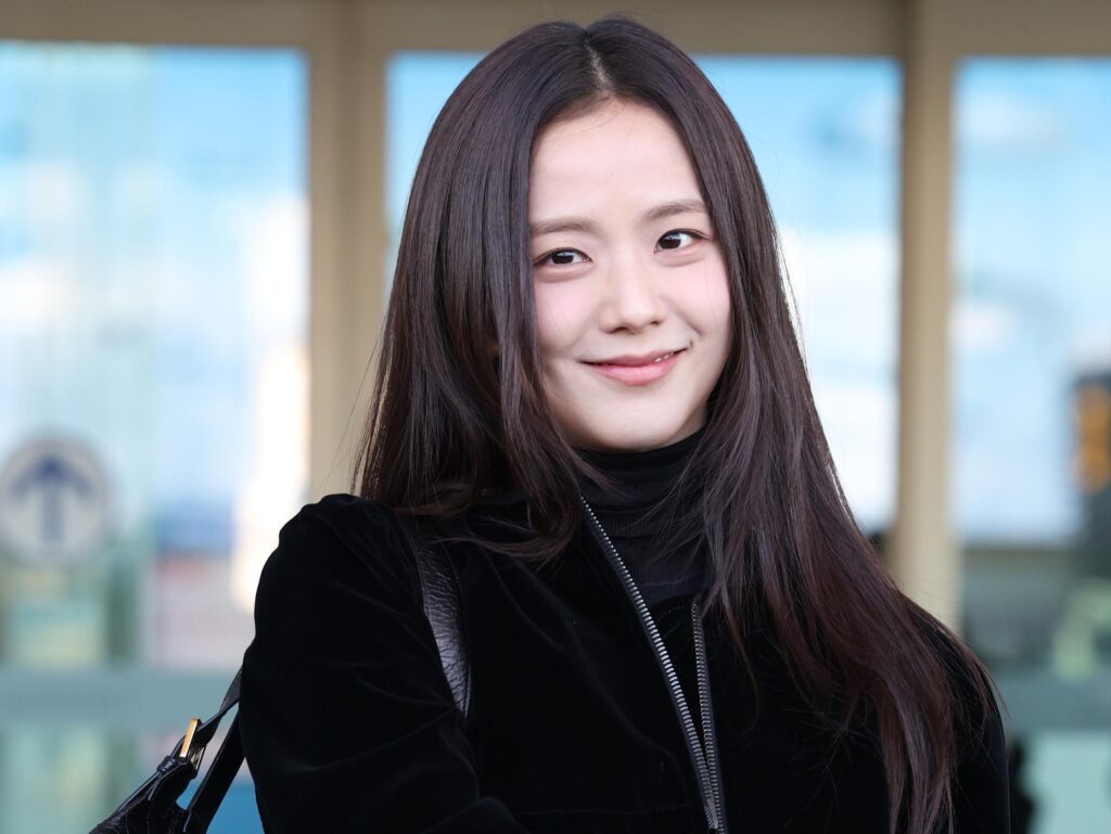 Jisoo - 250124