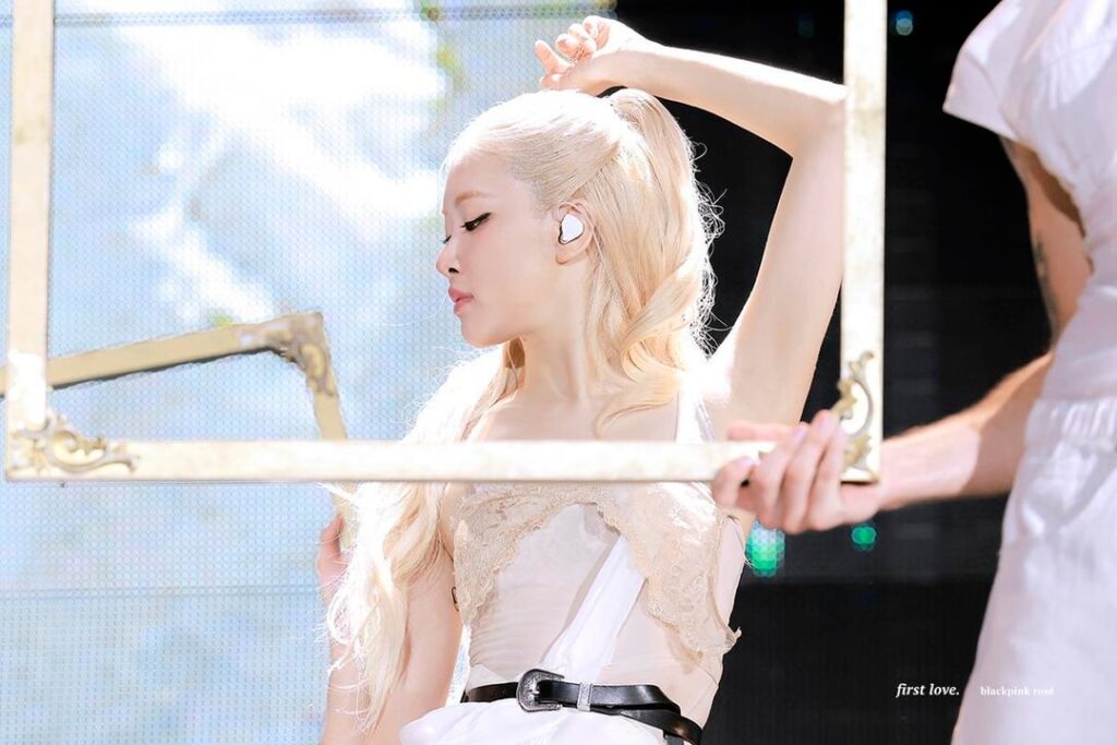 250806 ROSÉ @ BLACKPINK World Tour [DEADLINE] Milan