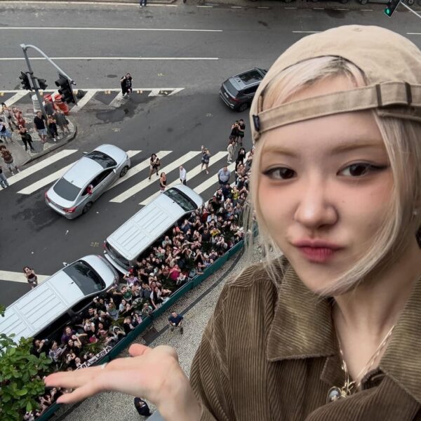 251018 ROSÉ IG Update