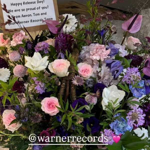 251010 Jisoo IG Story Update