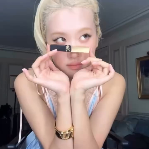 ROSÉ for YSL Beauté