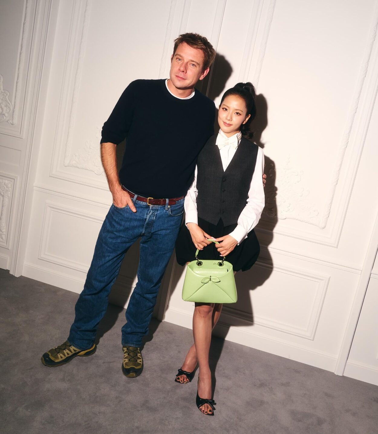 Jisoo w/ Jonathan Anderson @ DIOR Paris Fashion Week