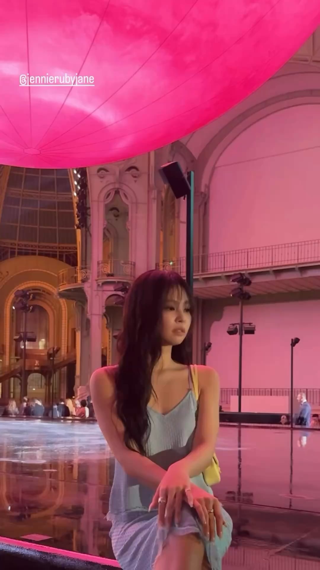 251007 alisonmchang IG Story Update w/ Jennie