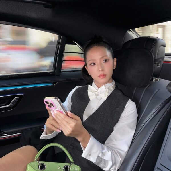 251002 Jisoo IG Update