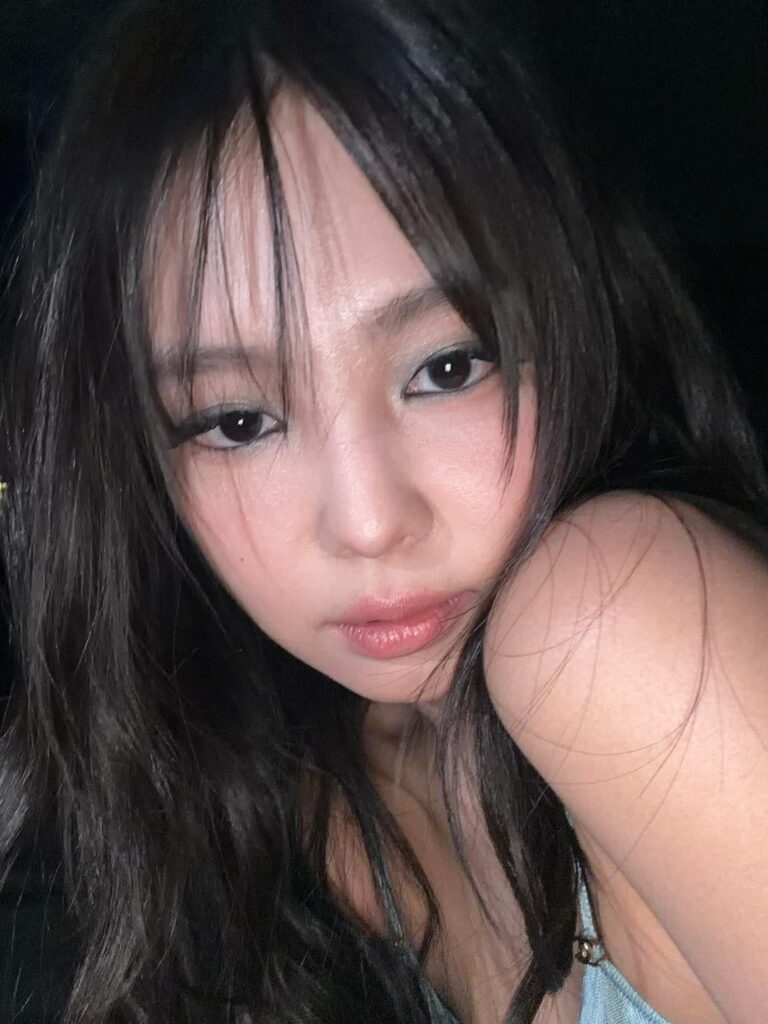 Jennie Instagram Update - 251007