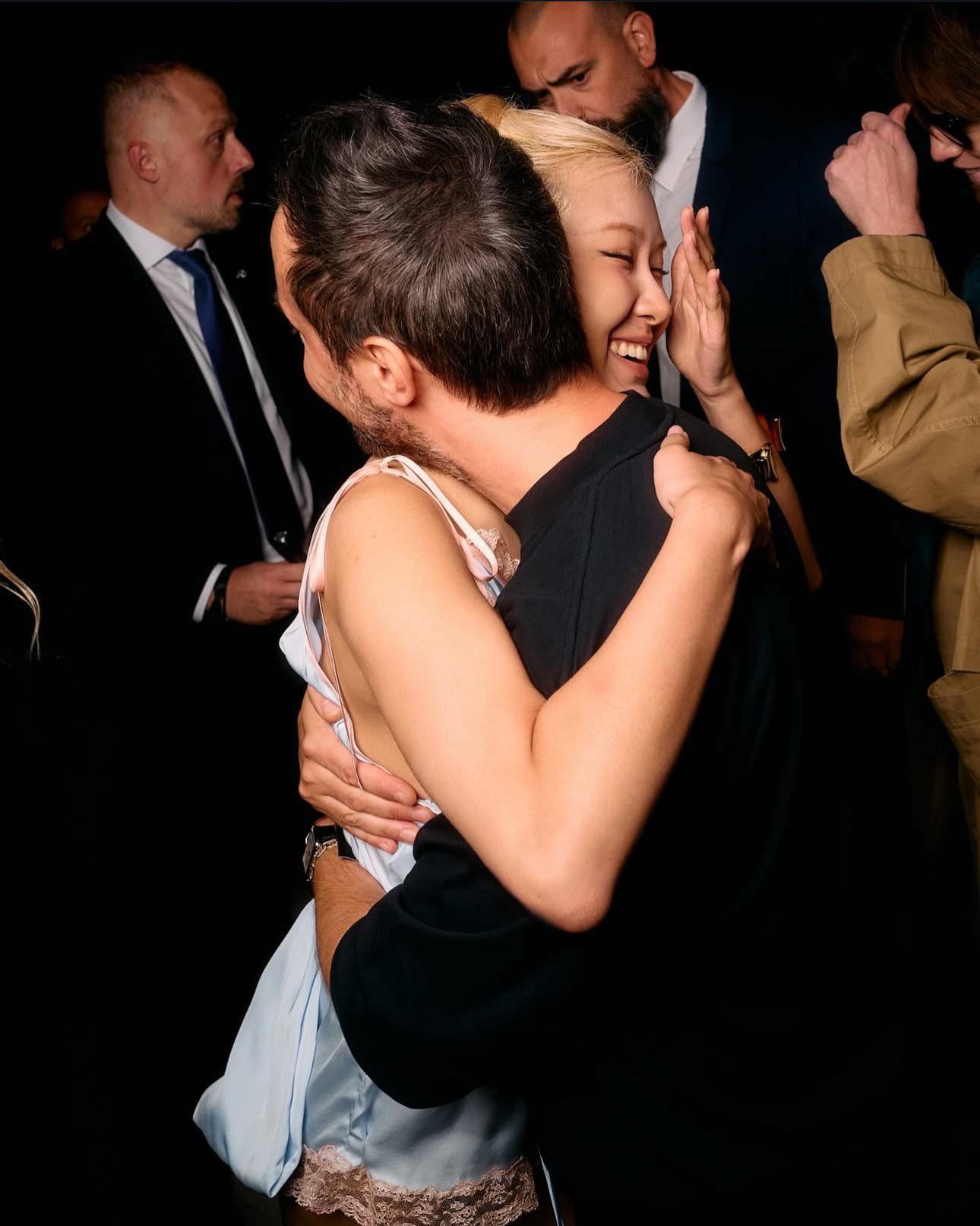 250929 ROSÉ & Anthony Vaccarello @ SAINT LAURENT Paris Fashion Week