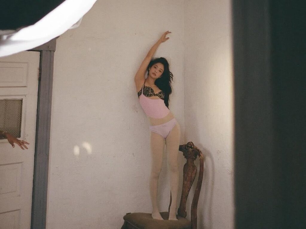 251002 Jennie IG Update