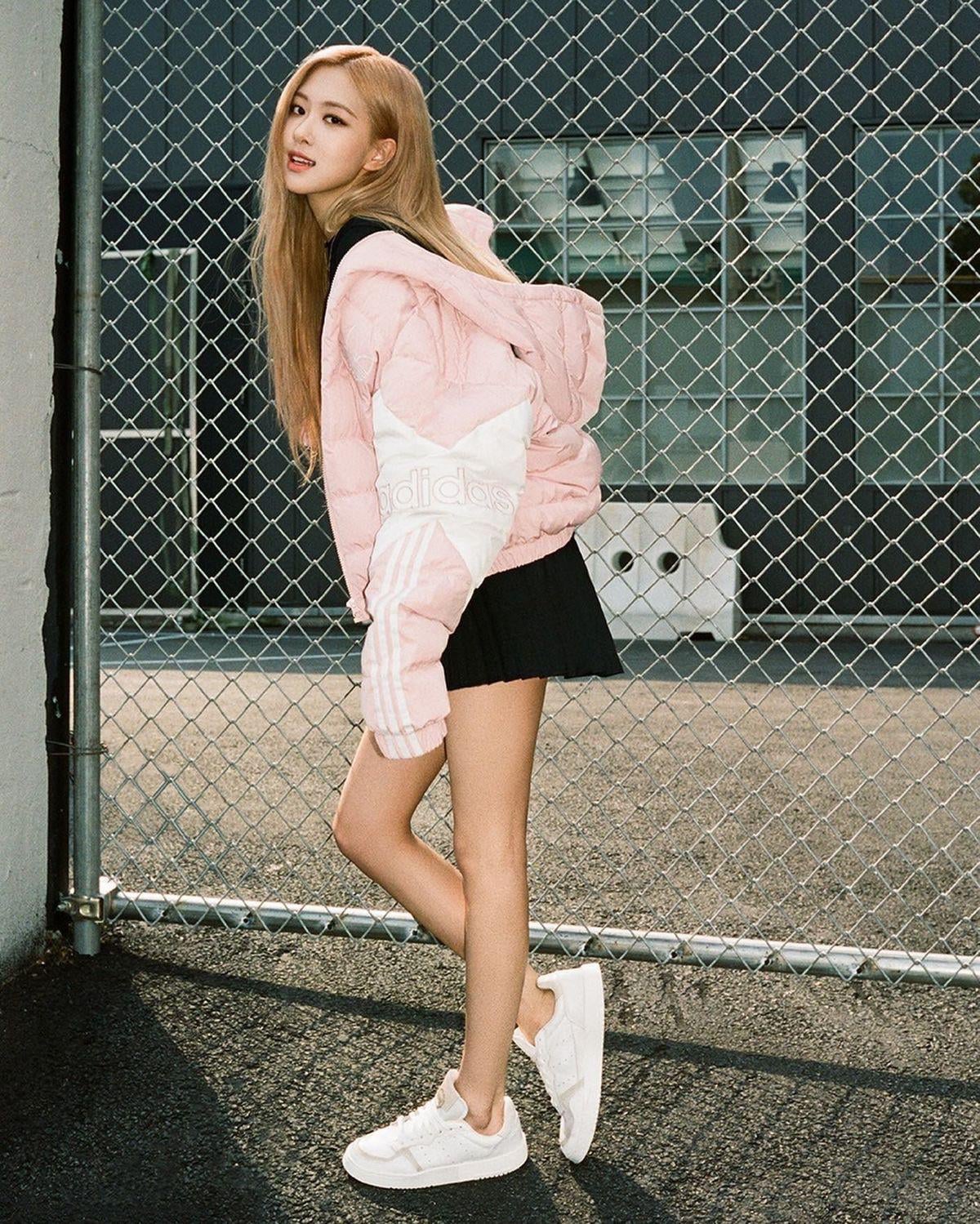 could be tweaking but ive lowk got this huge crush on my baby girl roseanne park…