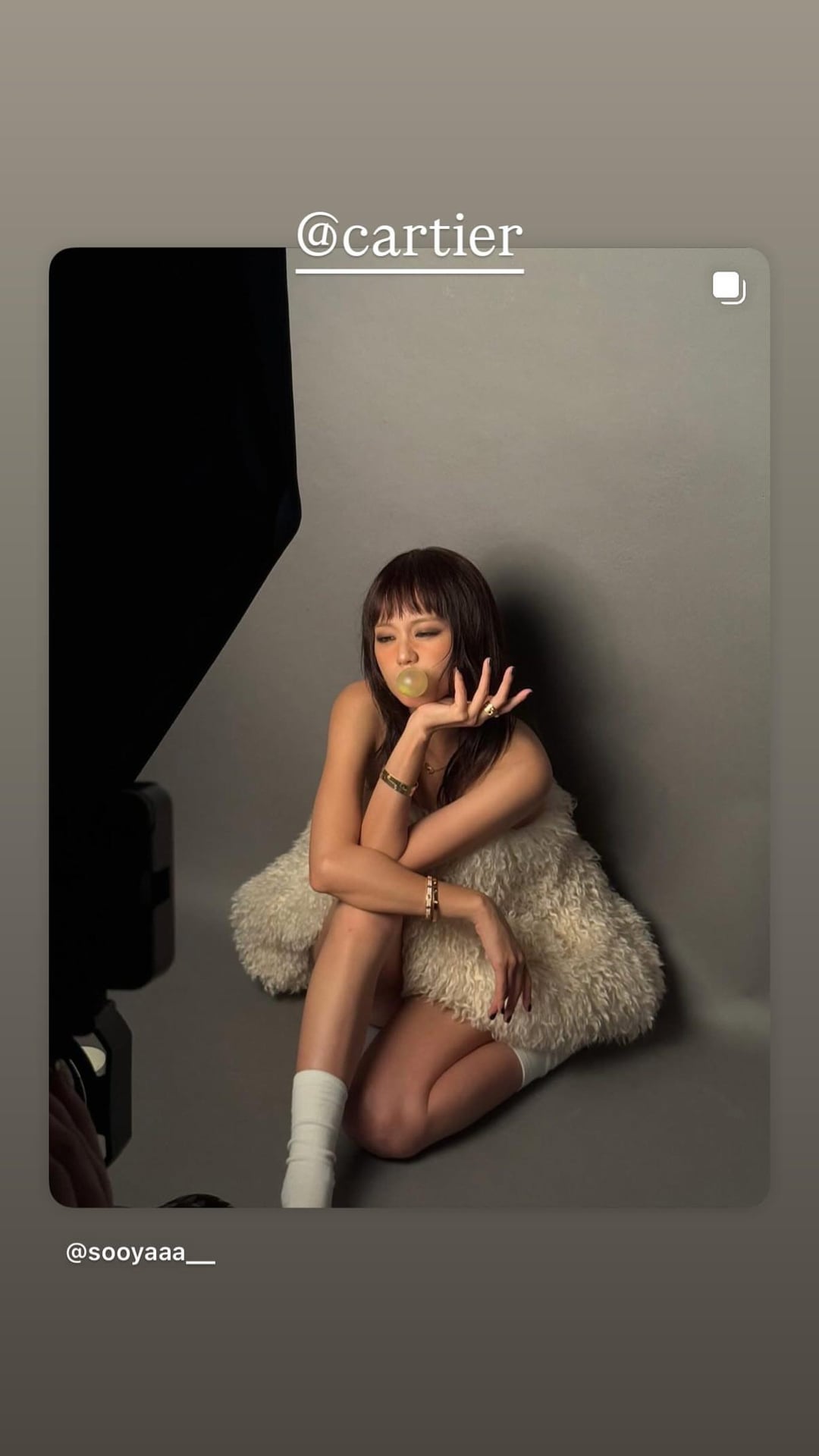 251020 Jisoo IG Story Update