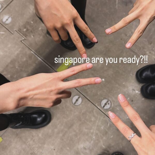 251128 ROSÉ IG Story Update