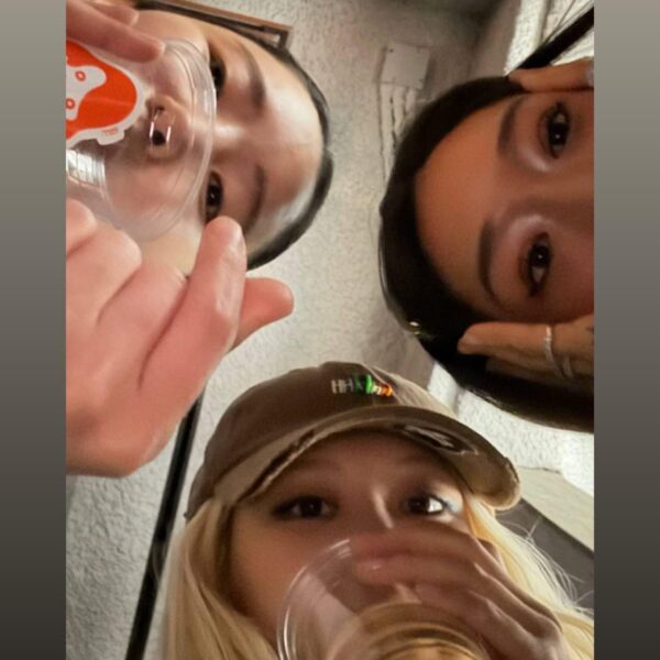 251030 ROSÉ IG Story Update