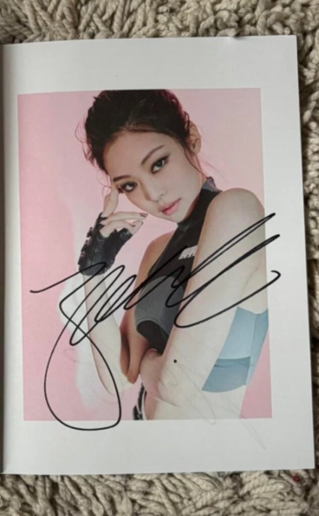 251116 any chance of a quick autograph authentication?