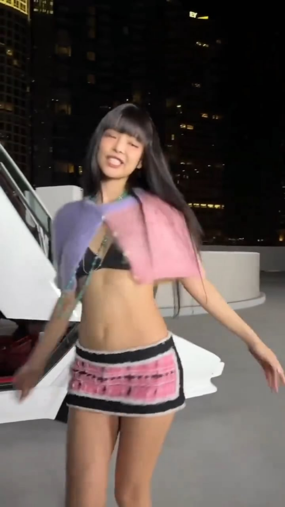 241012 JENNIE