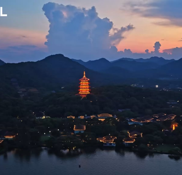 251117 Jennie for CHANEL Campaign Ad in Hangzhou, China