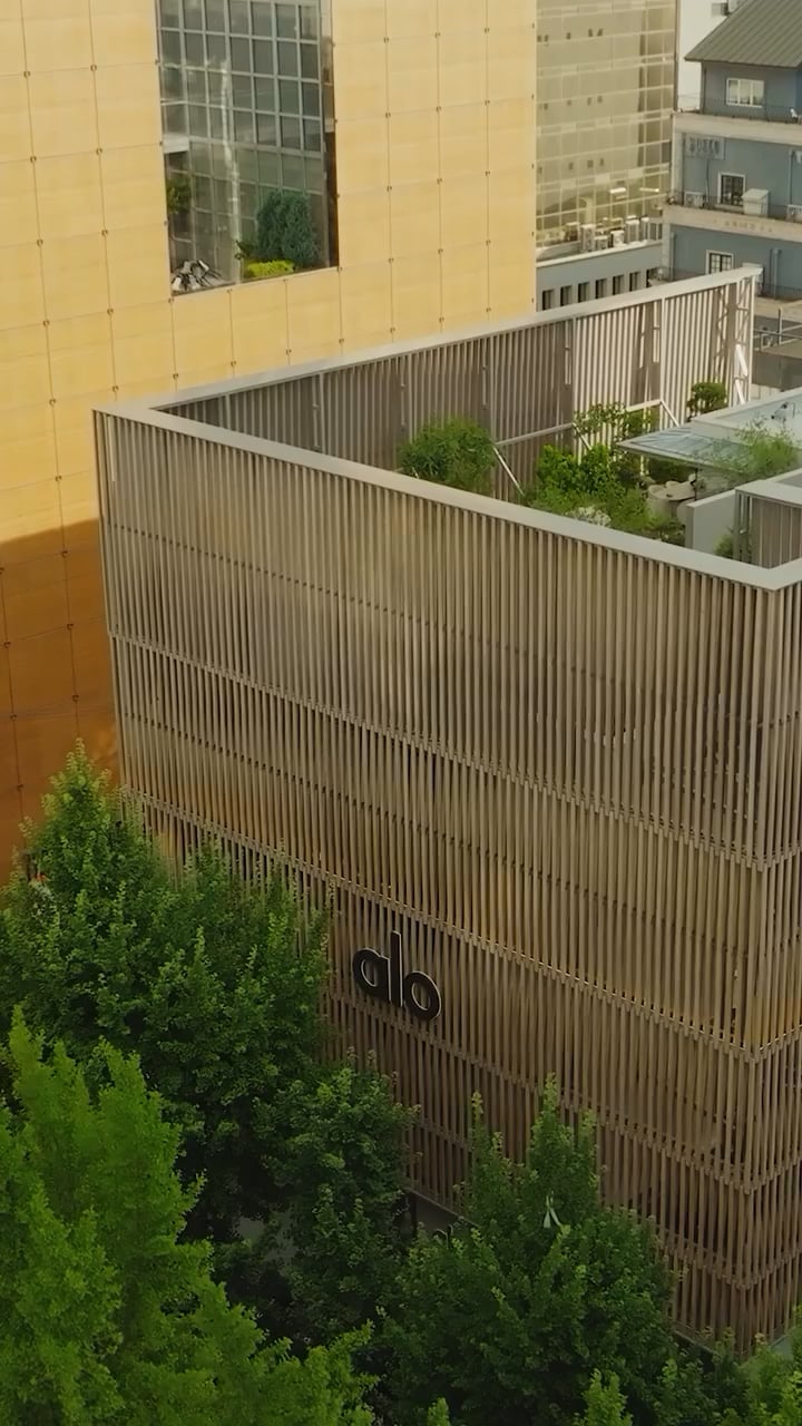 251104 Jisoo for Alo