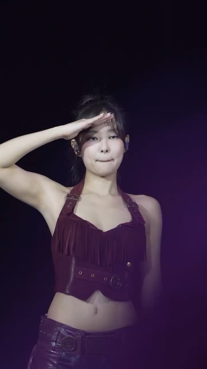 251025 Jennie Bangkok Day 2