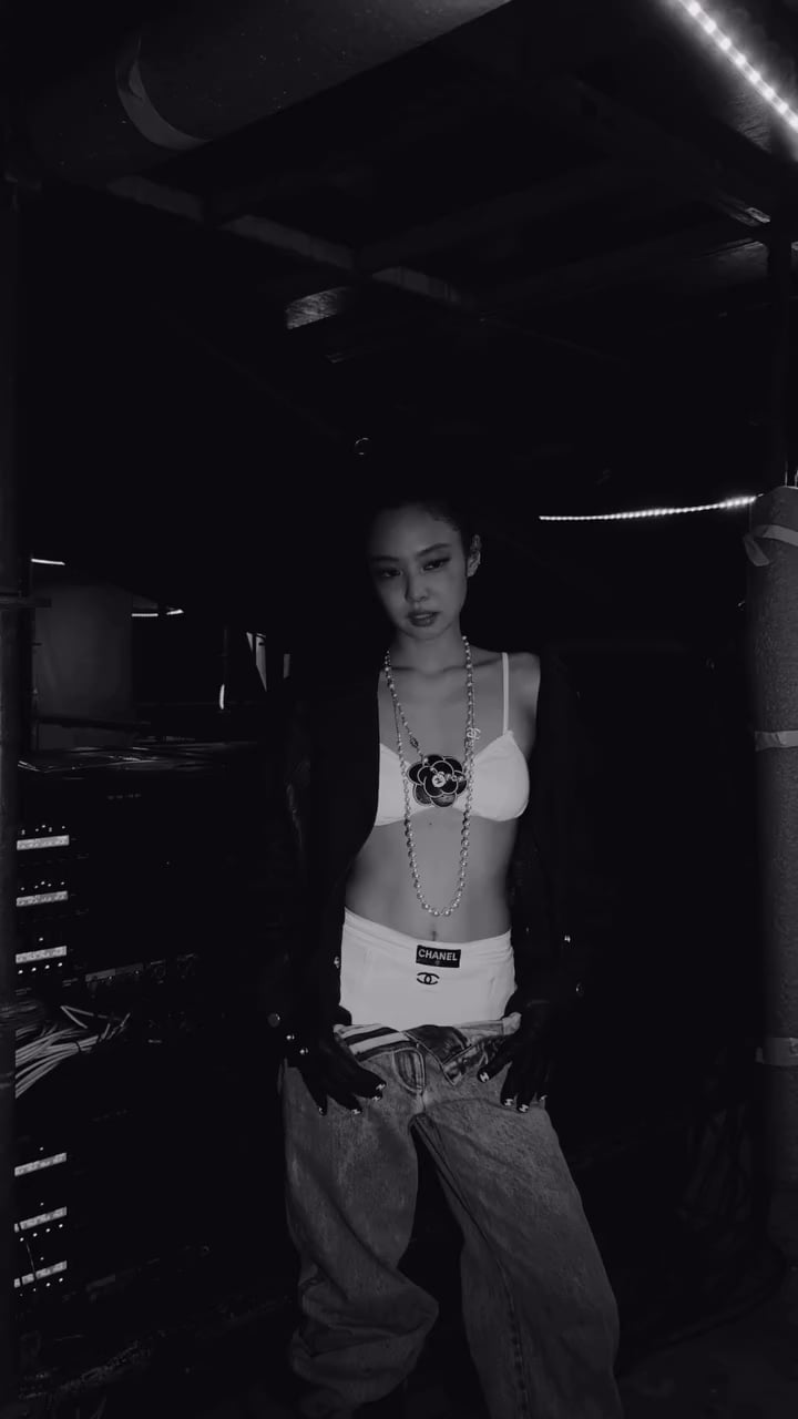 Jennie Instagram Update - 251023