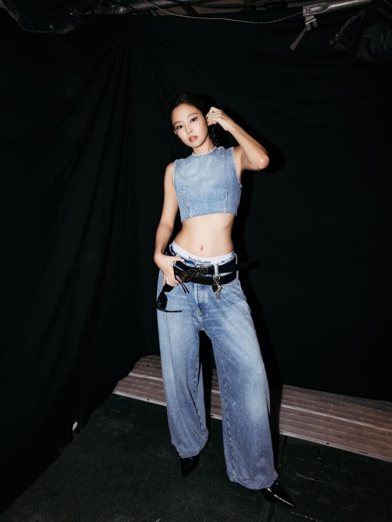 251125 Jennie IG Update