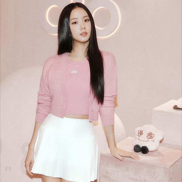 251024 Jisoo IG Update