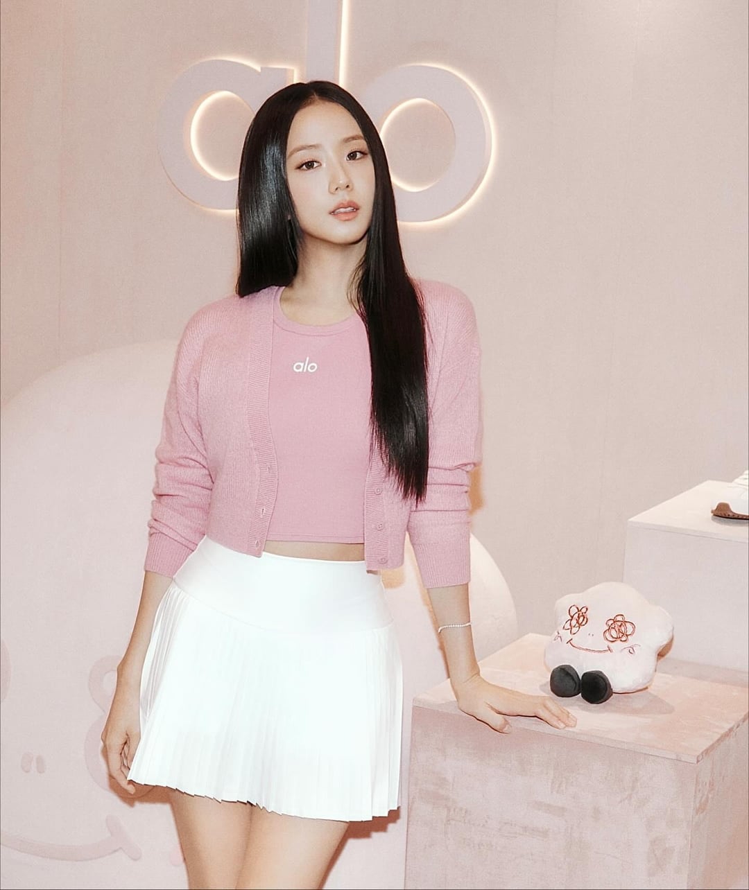 251024 Jisoo IG Update