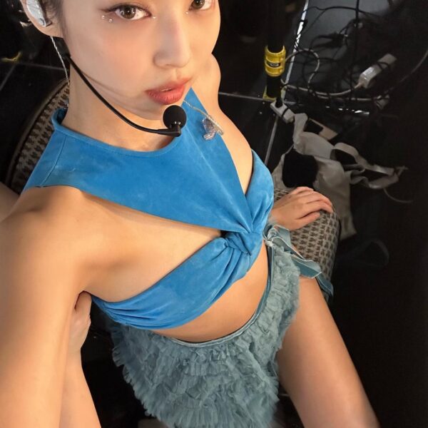 221029 Jennie Instagram Update