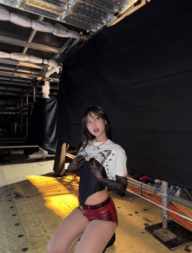 Jennie BKK Deadline Tour | IG update 251030