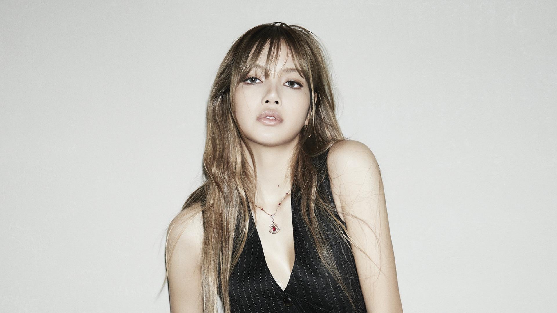 251124 Lisa: “I’m Absolutely Not Ashamed to Show My Vulnerable Side” | Vogue Korea