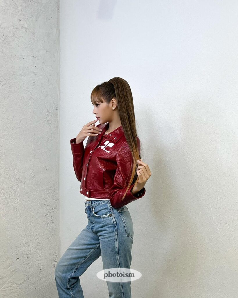 Lisa - 250331